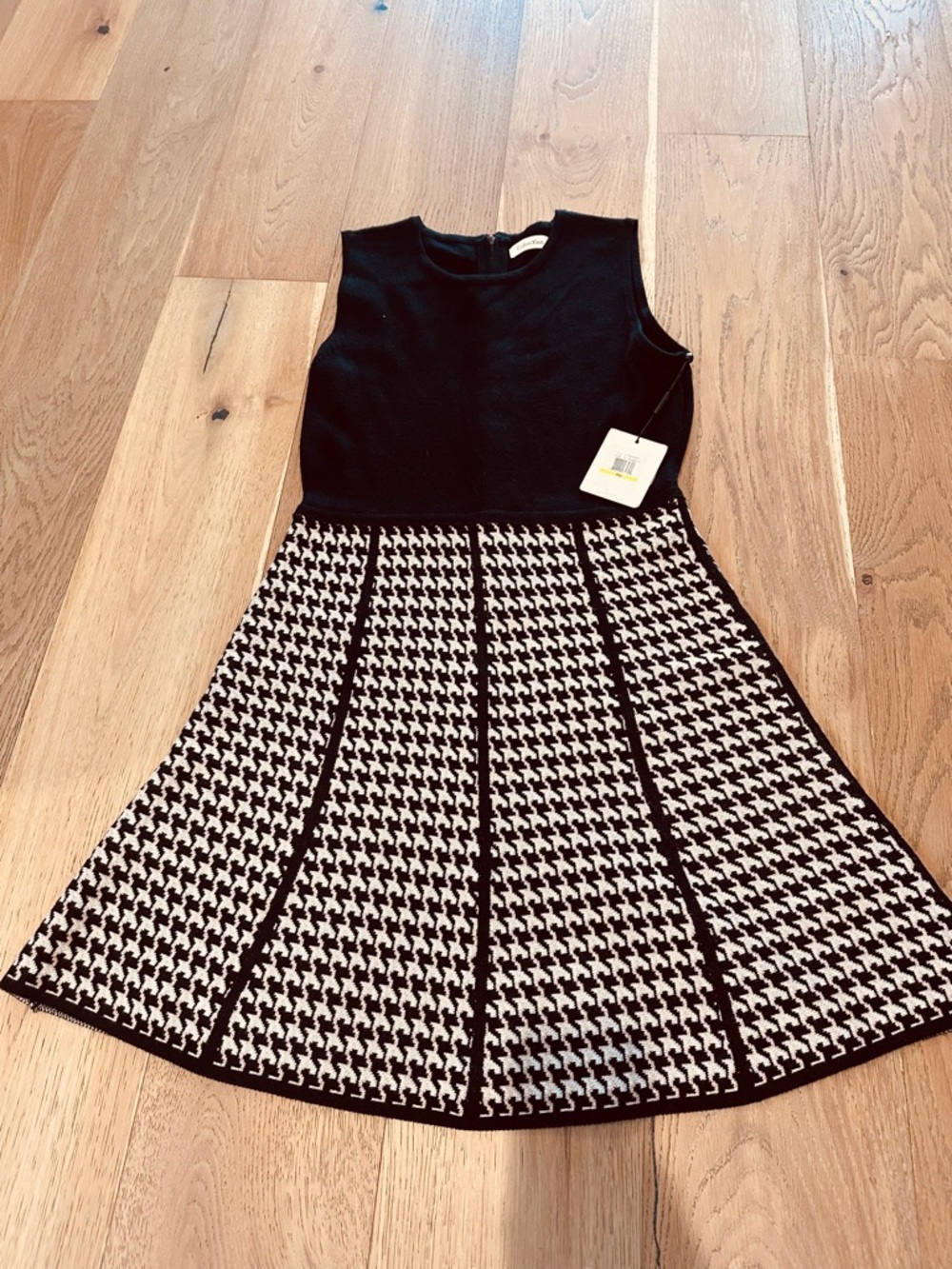 Calvin Klein Black Bodice Houndstooth Skirt Fit-and-Flare Dress